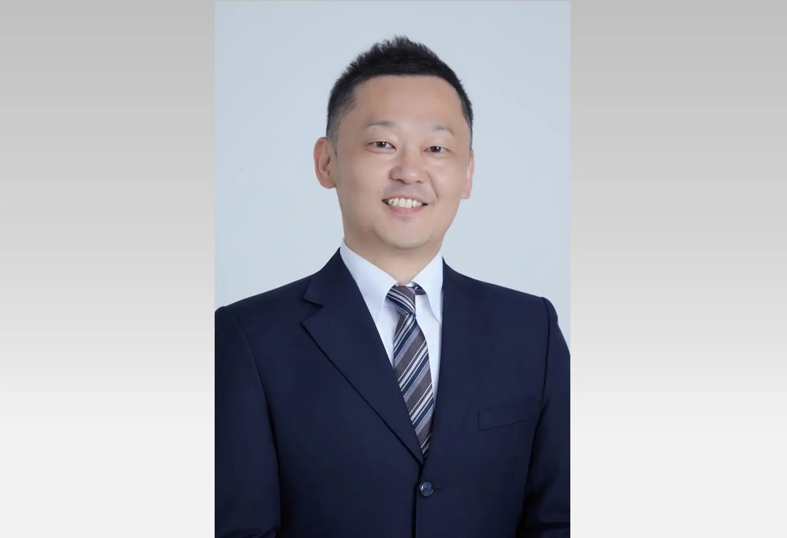 高田　真