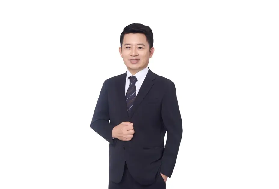 縄重　宏史